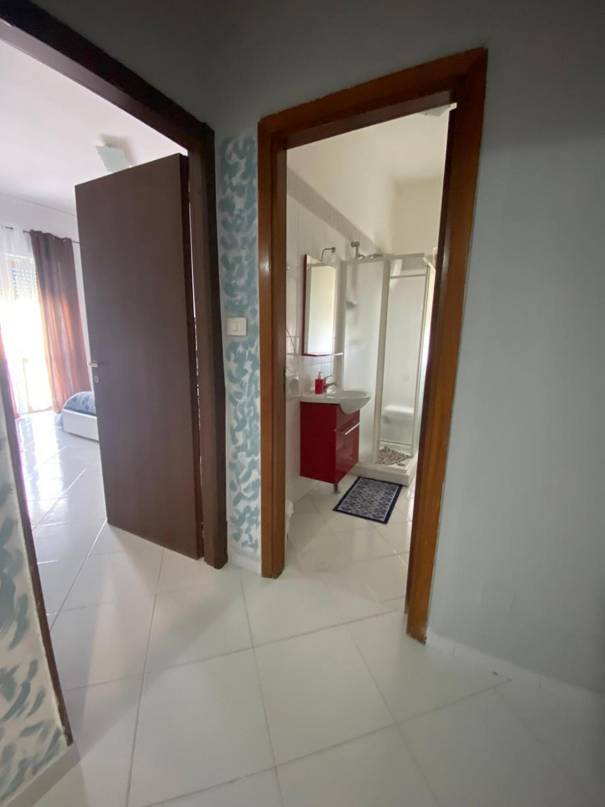 The Last Floor Trecase Luaran gambar